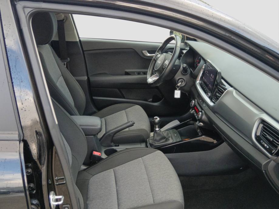 KIA STONIC 1.2 LX 85 KS URBAN *VOZILO S JAMSTVOM*, fotografija 13