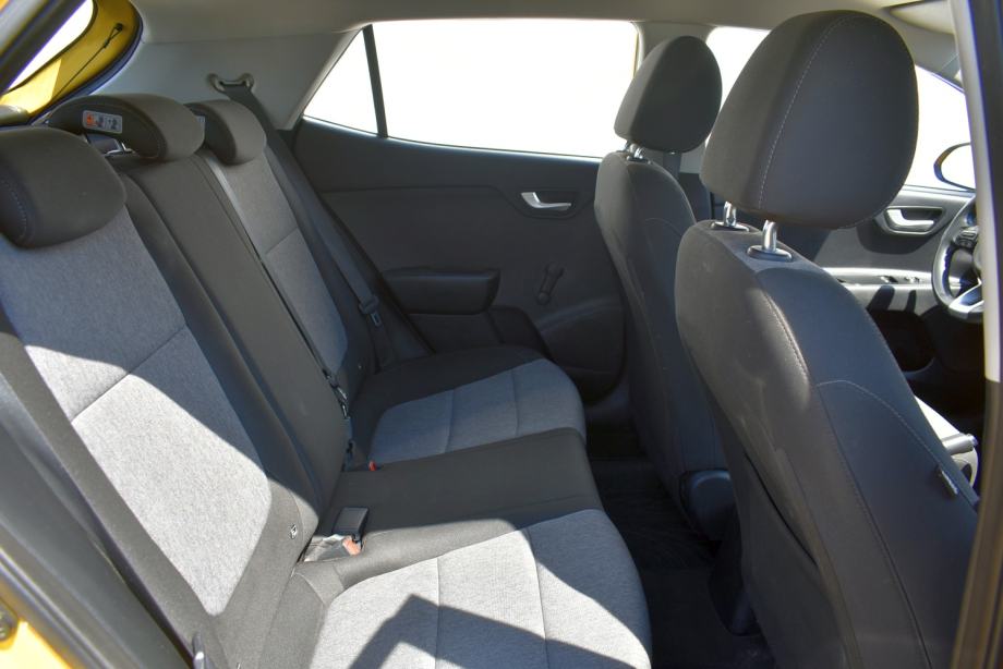 Kia Stonic 1.2 LX FUN *HR* TVORNIČKO JAMSTVO, DRUGI SET KOTAČA, fotografija 6