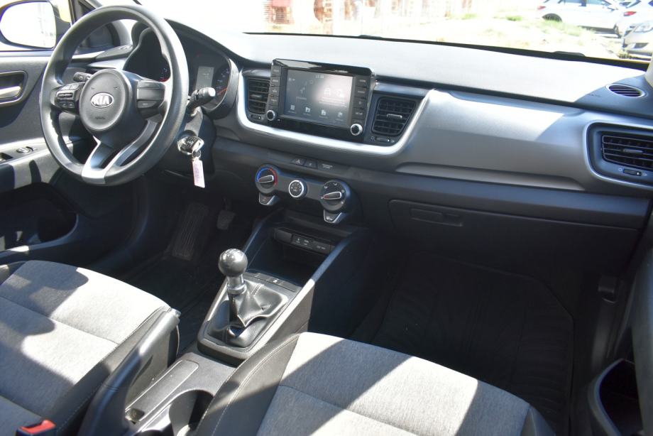 Kia Stonic 1.2 LX FUN *HR* TVORNIČKO JAMSTVO, DRUGI SET KOTAČA, fotografija 8