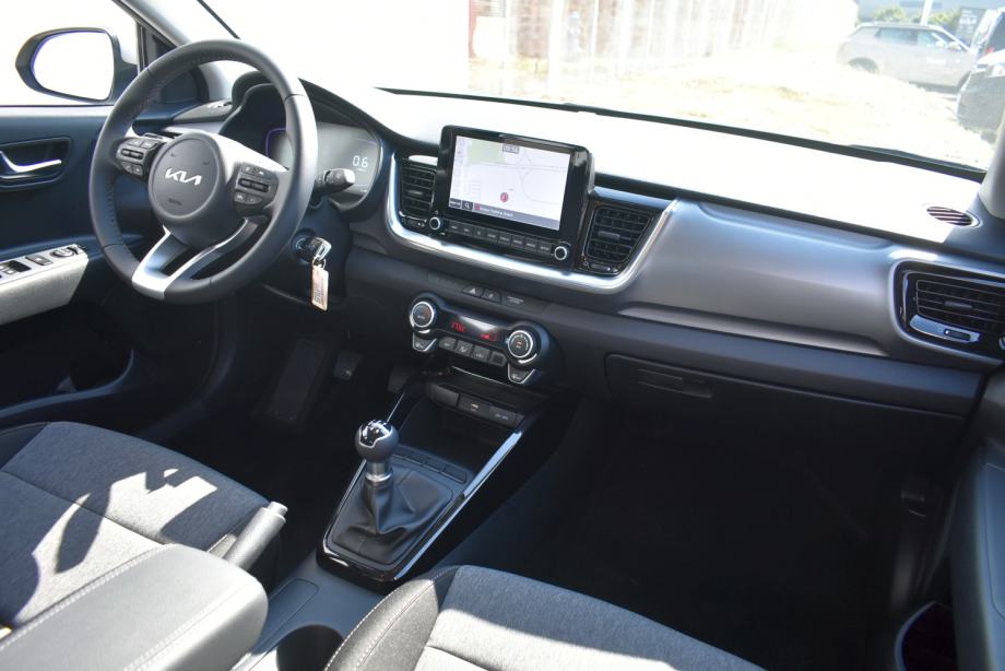 Kia Stonic 1.2 LX URBAN+ *HR* TVONIČKO JAMSTVO, REG. DO 06/2027, fotografija 7