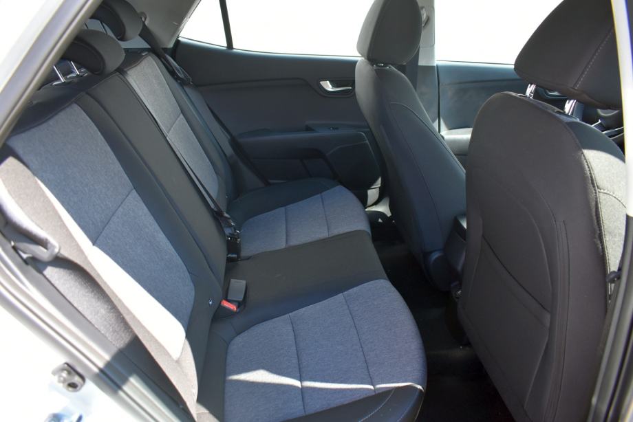 Kia Stonic 1.2 LX URBAN+ *HR* TVONIČKO JAMSTVO, REG. DO 06/2027, fotografija 6