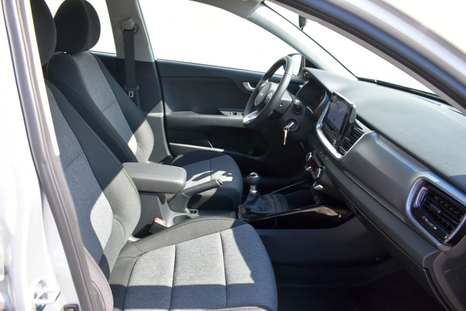Kia Stonic 1.2 LX URBAN+ *HR* TVONIČKO JAMSTVO, REG. DO 06/2027, fotografija 5