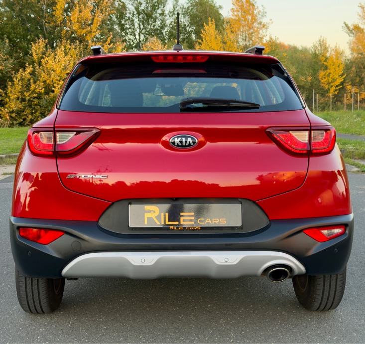 Kia Stonic 1,25 | 2x ALU | Kamera | TOP stanje!, fotografija 8