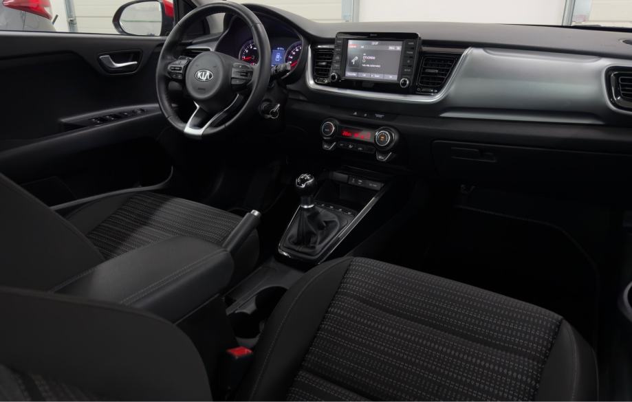 Kia Stonic 1,25 | 2x ALU | Kamera | TOP stanje!, fotografija 10