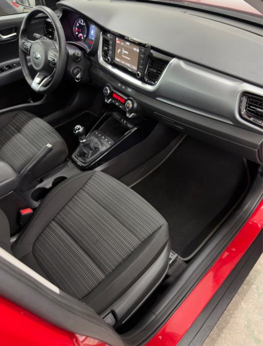 Kia Stonic 1,25 | 2x ALU | Kamera | TOP stanje!, fotografija 15