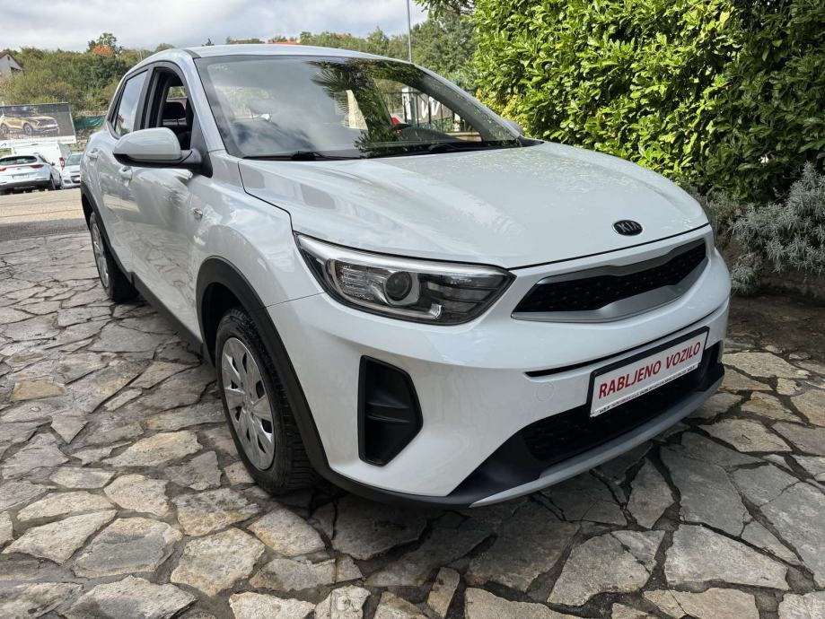 Kia Stonic 1,25 LX Active -1.vlasnik 2018 god -73.453 km, fotografija 3
