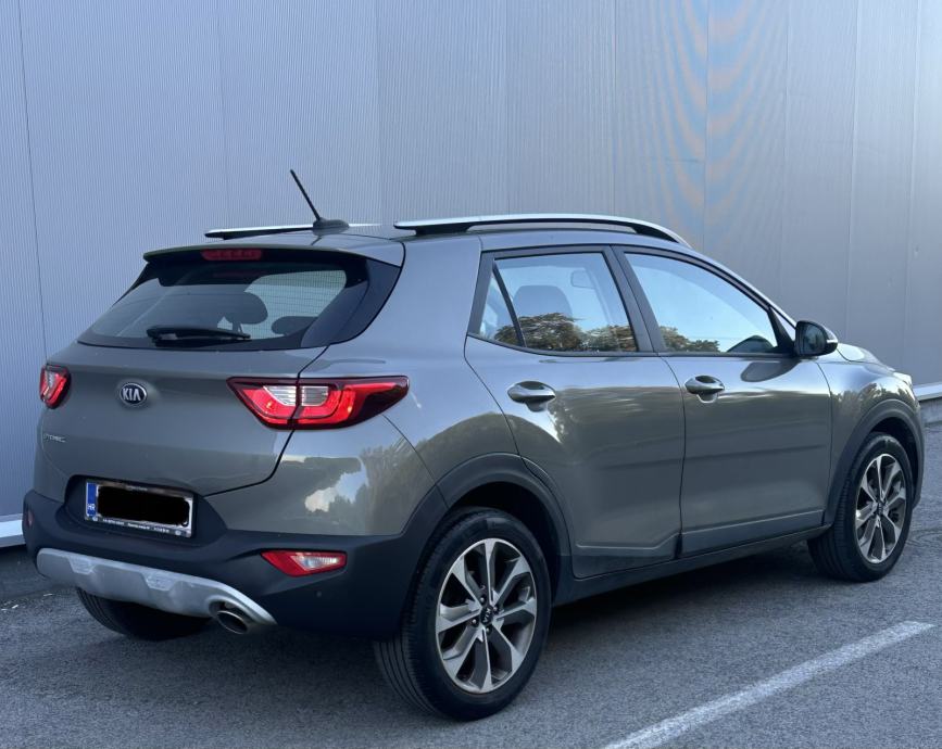 KIA STONIC 1.4 BENZIN / LED / HR AUTO / KAMERA / ODLIČAN !, fotografija 6
