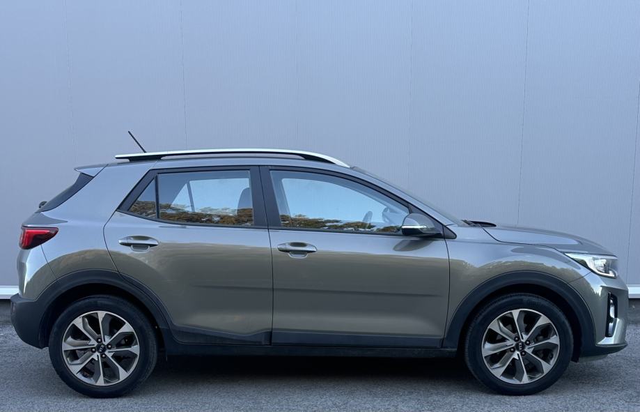 KIA STONIC 1.4 BENZIN / LED / HR AUTO / KAMERA / ODLIČAN !, fotografija 7