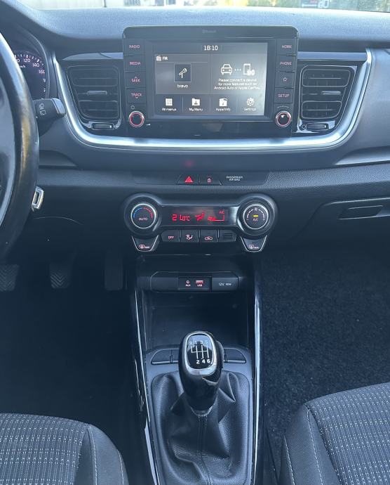 KIA STONIC 1.4 BENZIN / LED / HR AUTO / KAMERA / ODLIČAN !, fotografija 12