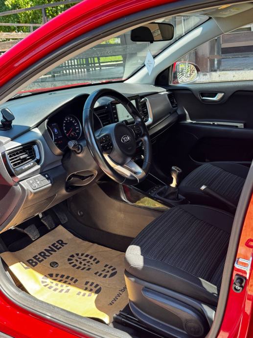 Kia Stonic 1,6 CRDi Vision *JAMSTVO*KUKA*KAMERA*, fotografija 8