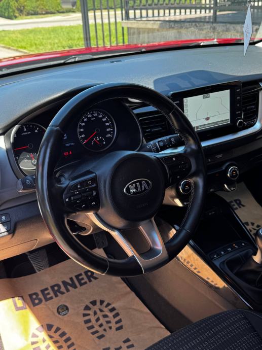 Kia Stonic 1,6 CRDi Vision *JAMSTVO*KUKA*KAMERA*, fotografija 10