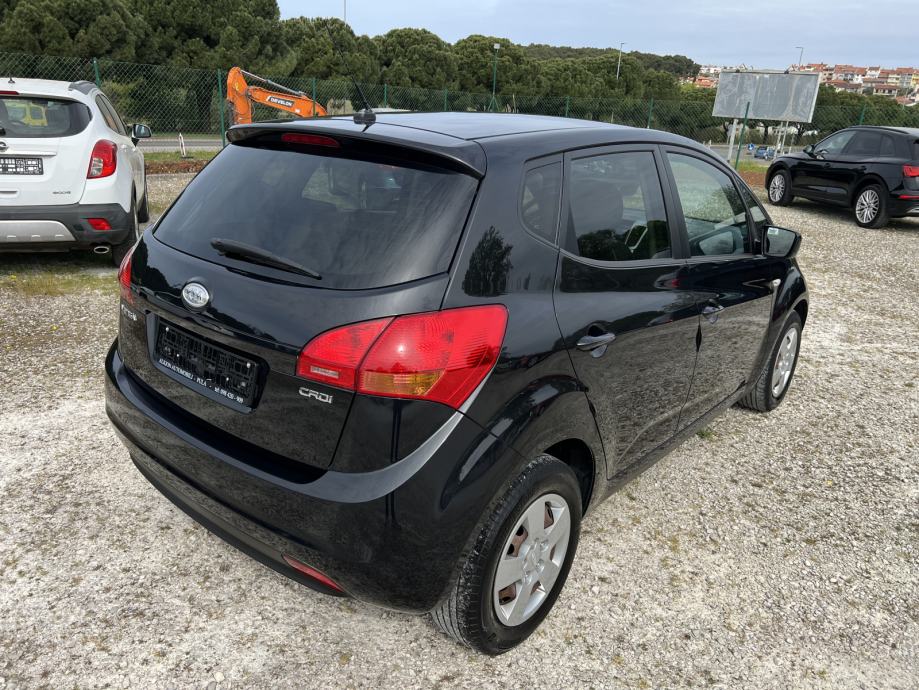 Kia Venga 1,4 CRDi EX, fotografija 4
