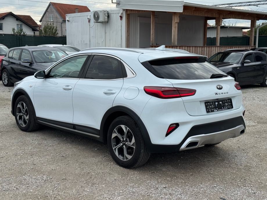 Kia XCeed 1.0 T-GDI, LED, Kamera, fotografija 4