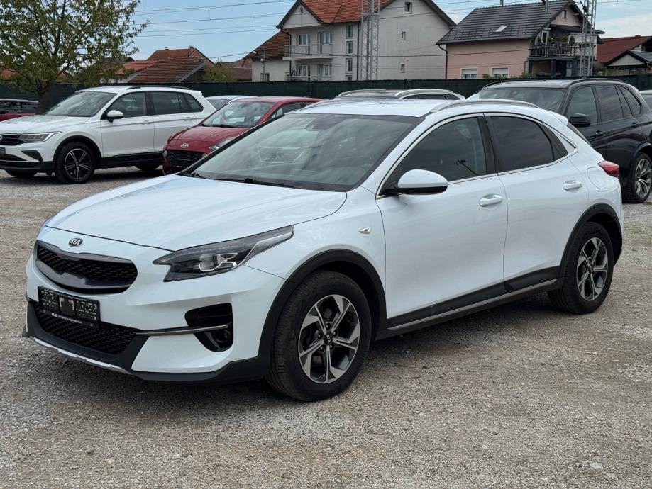 Kia XCeed 1.0 T-GDI, LED, Kamera, fotografija 3