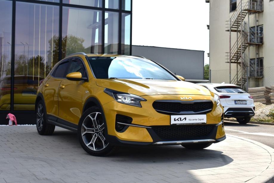 KIA XCeed 1.0 T-GDI LX PRIME, KAMERA, BT, TEMPOMAT, JAMSTVO, fotografija 3