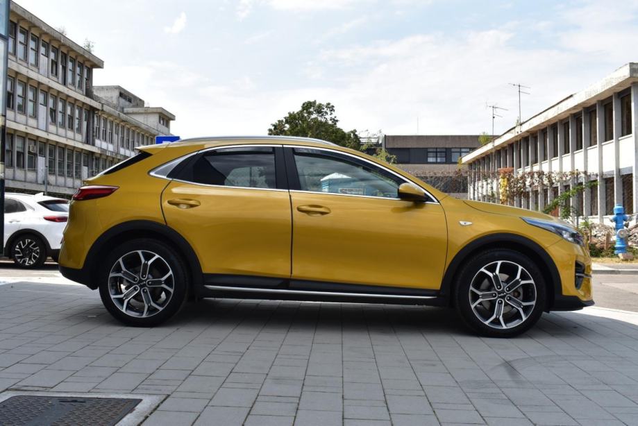 KIA XCeed 1.0 T-GDI LX PRIME, KAMERA, BT, TEMPOMAT, JAMSTVO, fotografija 5
