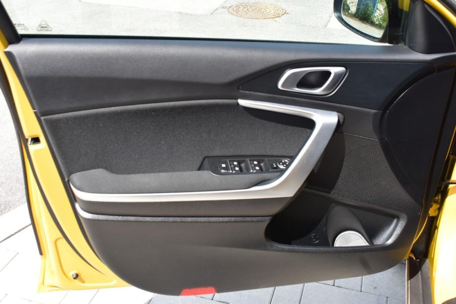 KIA XCeed 1.0 T-GDI LX PRIME, KAMERA, BT, TEMPOMAT, JAMSTVO, fotografija 19