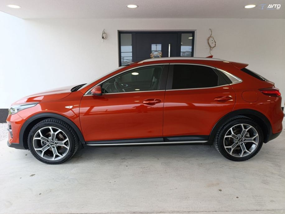 Kia XCeed 1.0 T-GDI, fotografija 3