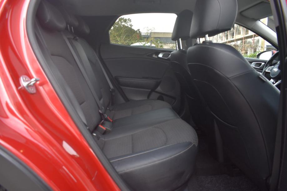 KIA XCeed 1,0 T.GDI WAY, GRIJANJE SJEDALA, JAMSTVO, fotografija 18