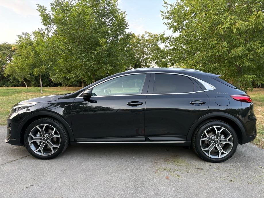 Kia XCeed 1,4 T-GDI - LAUNCH X EDITION / PANORAMA, fotografija 2