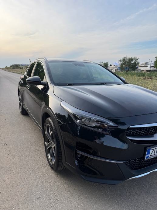 Kia XCeed 1,4 T-GDI, fotografija 3