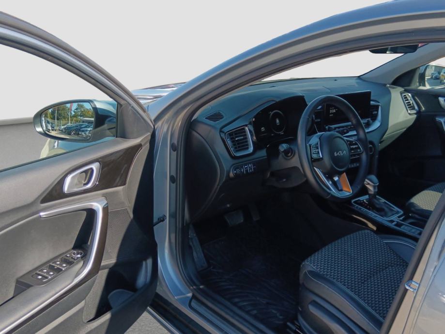 KIA XCEED 1.5 T-GDI 140 KS EX WAY AUTOMATIK *TVORNIČKO JAMSTVO*, fotografija 11