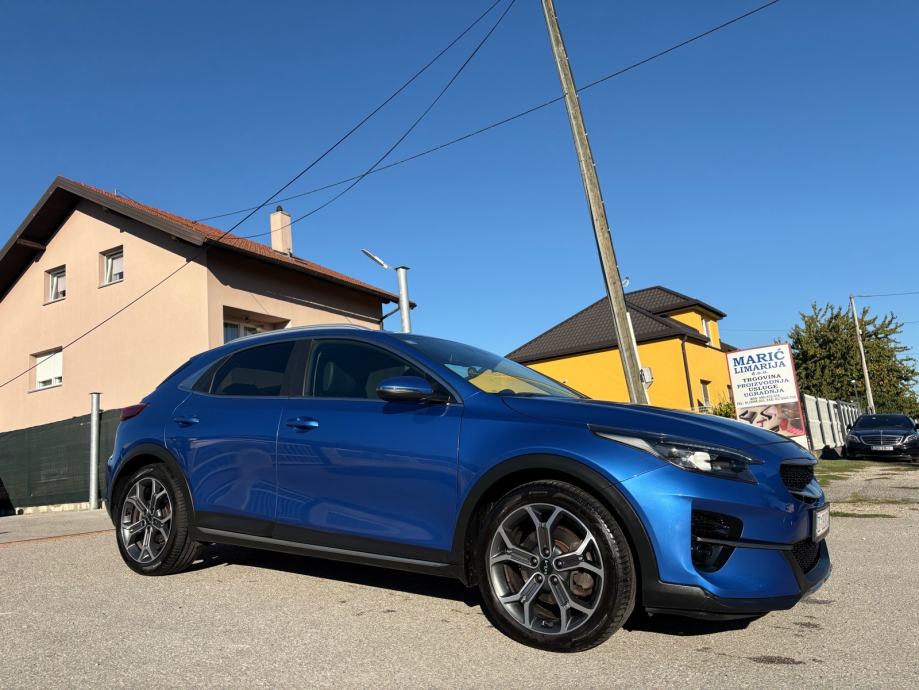 Kia XCeed 1.5 T-GDI 2022g Kupljen u Hr..Prvi vlasnik..Prilika!, fotografija 4