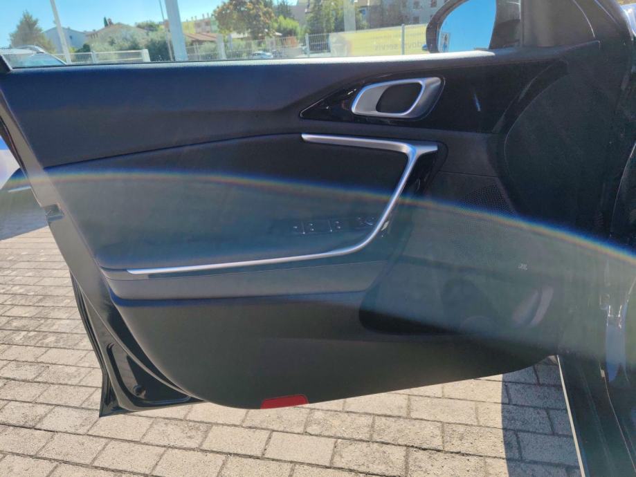 KIA XCeed 1.5 T-GDI EX STREAM DCT, fotografija 13