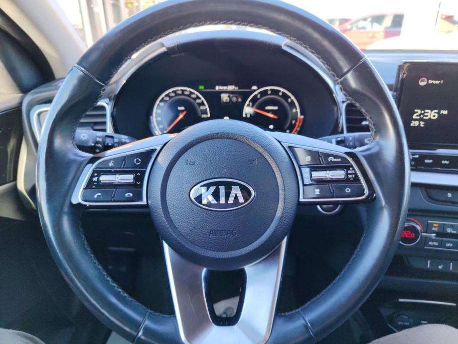 KIA XCeed 1.5 T-GDI EX STREAM DCT, fotografija 16
