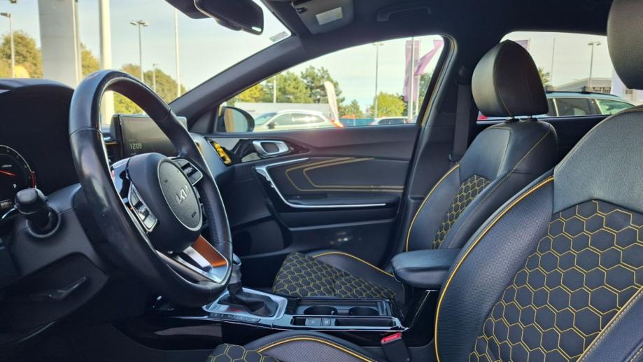 KIA XCeed 1.5 T-GDI, SAMO 60.487 KM, JAMSTVO, fotografija 15