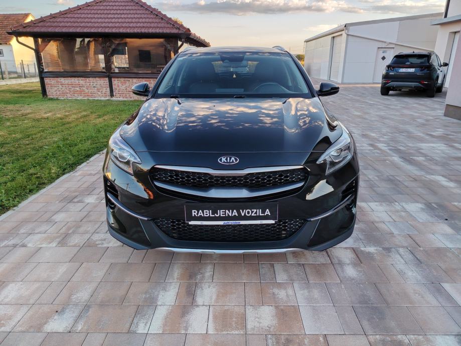 Kia XCeed 1,6 CRDI, fotografija 2