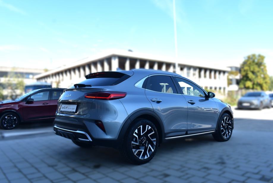 Kia XCeed 1.6 T-GDI, NAV, KAMERA, TEMPOMAT, fotografija 6