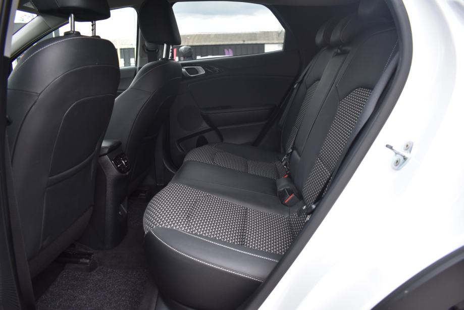 KIA XCEED 1.6 T-GDI, NAVIGACIJA, MALO KM., JAMSTVO, fotografija 16