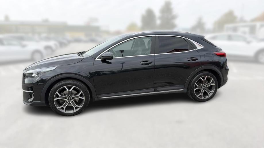 KIA XCEED 2021 • PREMIUM jamstvo • AutoZubak Rabljena, fotografija 4