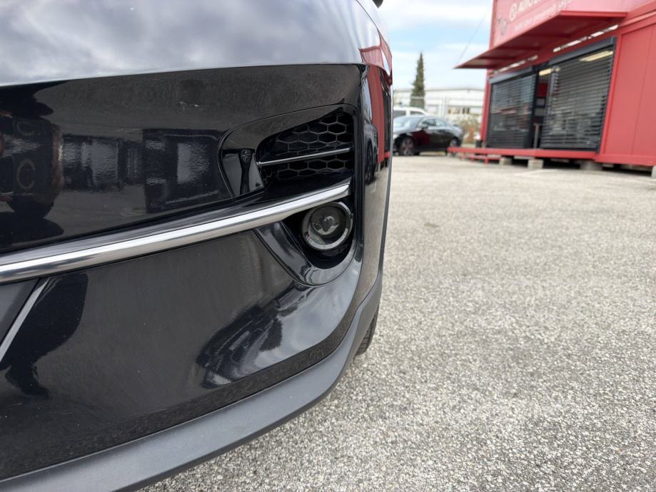 KIA XCEED 2021 • PREMIUM jamstvo • AutoZubak Rabljena, fotografija 16