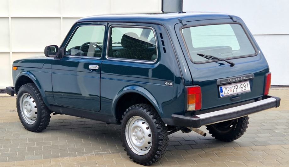 Lada 4x4 Niva 1