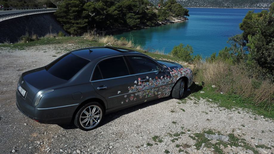 Lancia thesis 2007 picture
