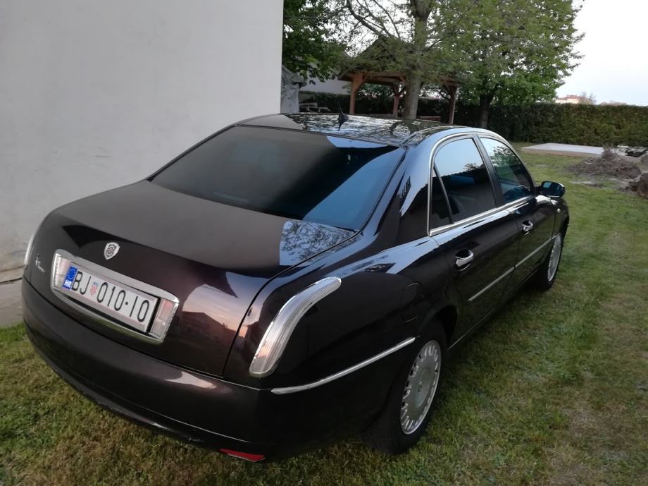 Lancia thesis 2 4jtd iskustva 06 picture