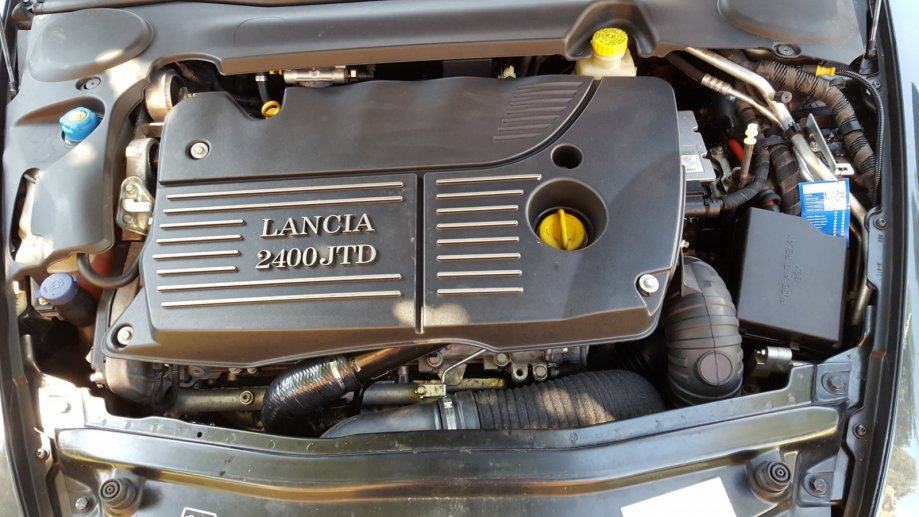 Lancia thesis njuskalo 08 picture