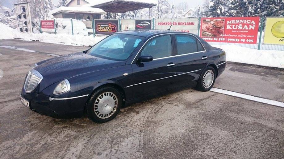 Lancia thesis 3000 v6 picture