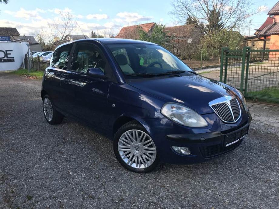 Lancia Y 1,3 16V JTD Multijet,klima,