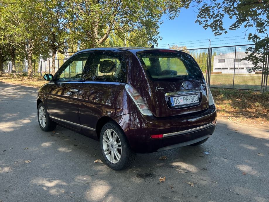 Lancia Y 1,3 16V JTD * reg 1 godinu na kupca * km orig * jamstvo, fotografija 7