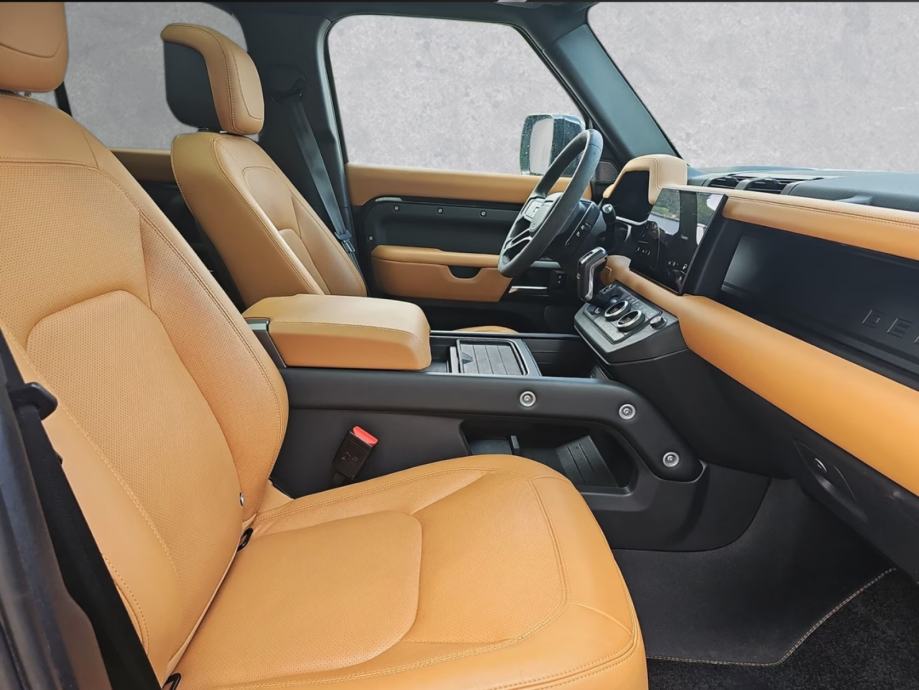 Land Rover Defender 110 P525 AWD V8, fotografija 4