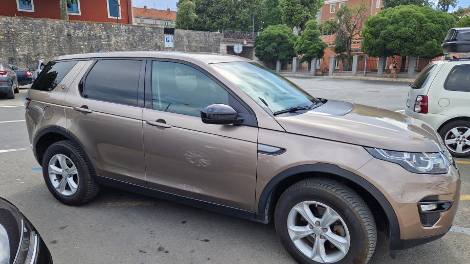 Land Rover Discovery Sport SE automatik, fotografija 7