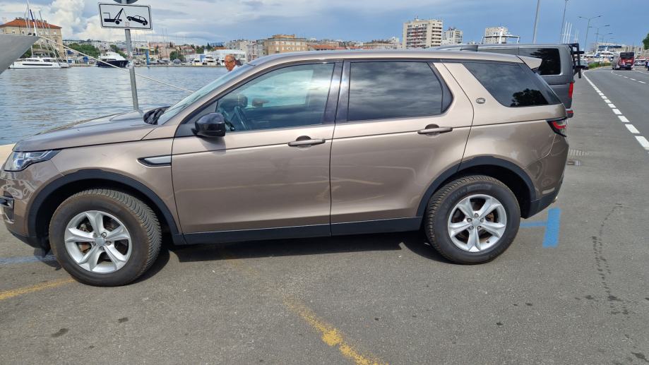 Land Rover Discovery Sport SE automatik, pogled izvana - slika 4