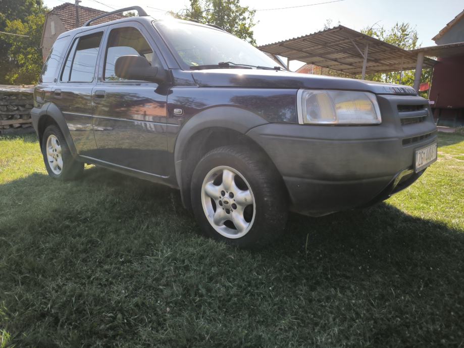 Land Rover Freelander 2,0 Td4 automatik, fotografija 6