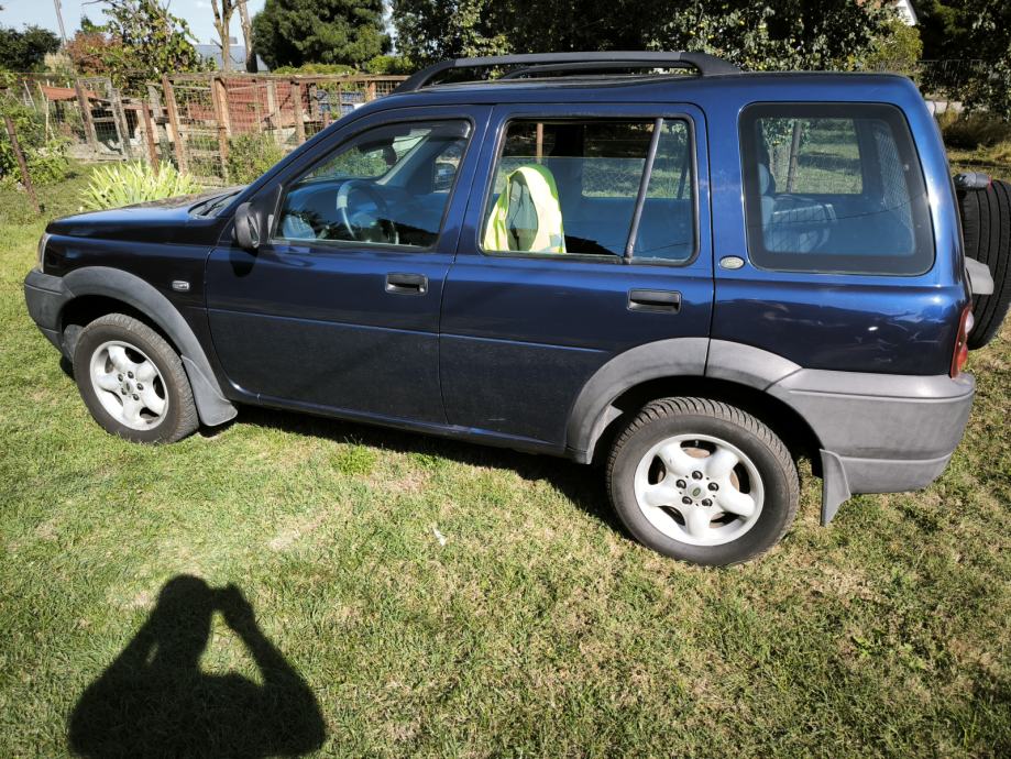 Land Rover Freelander 2,0 Td4 automatik, fotografija 3