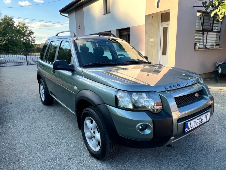 Land Rover Freelander 2,0 Td4, fotografija 3