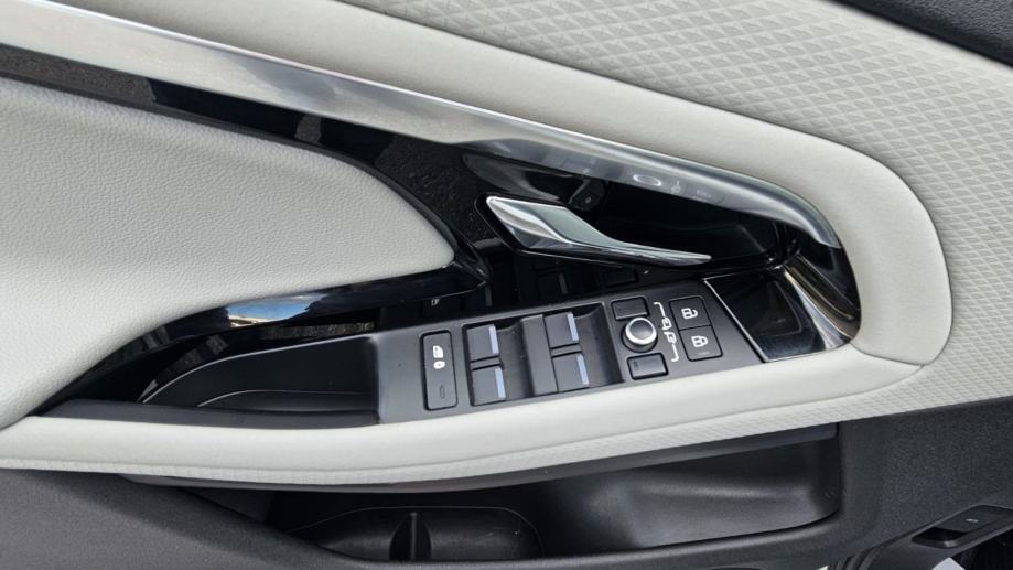 Land Rover Range Rover Evoque 2,0 D MHEV automatik 4WD, fotografija 18