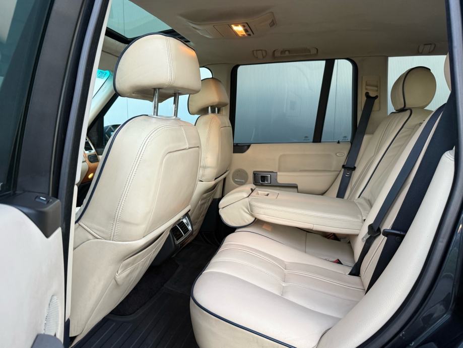 LAND ROVER RANGE ROVER 3.0TD-AUTOMATIK-4x4, fotografija 17